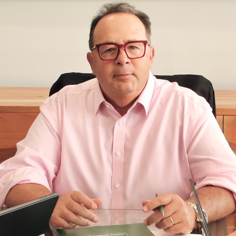 Leonel Calderon, MBA